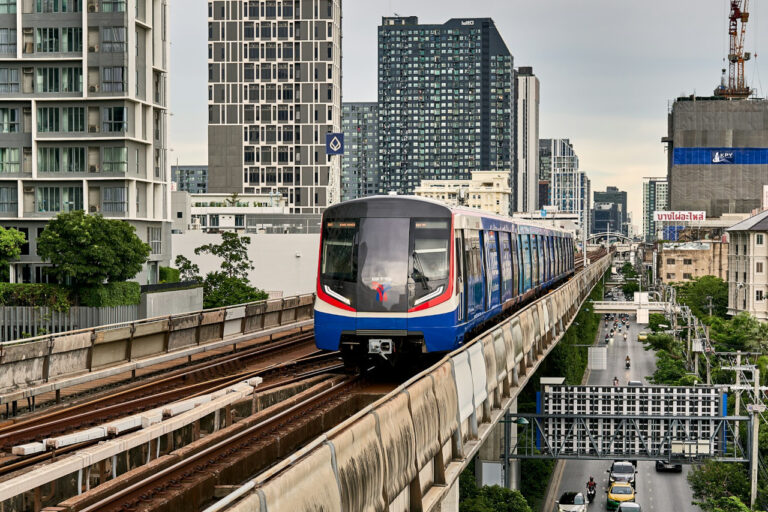 bts-skytrain-bangkok